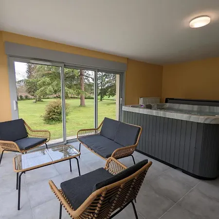 Maison Confortable Avec Jardin Privatif, Internet, Parking - Fr-1-653-112 Landhaus
