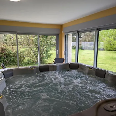 Maison Confortable Avec Jardin Privatif, Internet, Parking - Fr-1-653-112