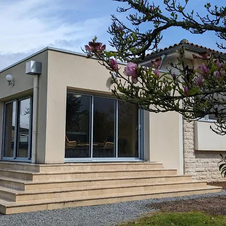 Maison Confortable Avec Jardin Privatif, Internet, Parking - Fr-1-653-112 *